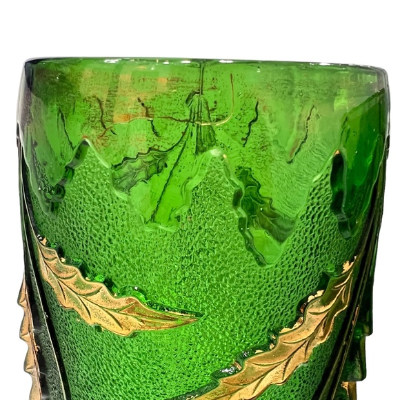 2 VINTAGE EARLY AMERICAN PATTERN GLASS DELAWARE EMERALD GREEN & GOLD VASES - Picture 3 of 16